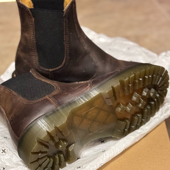 DR MARTENS 2976 BEX CRAZY HORSE CHELSEA BOOTS - Picture 7 of 8